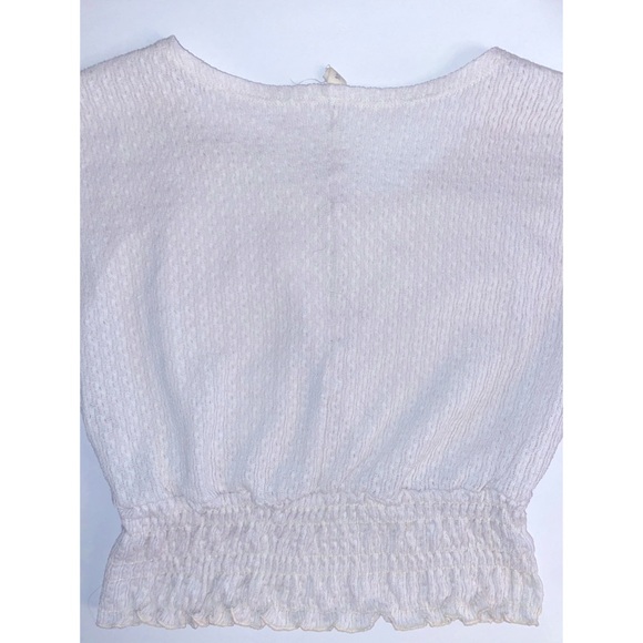 Top - Picture 2 of 3